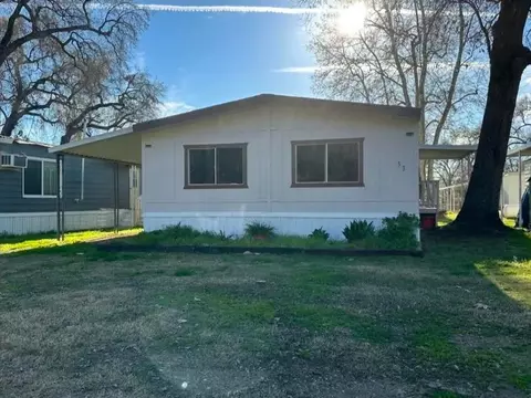 17604 E Kings Canyon Rd #33, Sanger, CA 93657