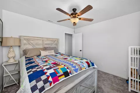 Bedroom - 14705 E Belmont Ave, Sanger, CA 93657 photo 2 of 6