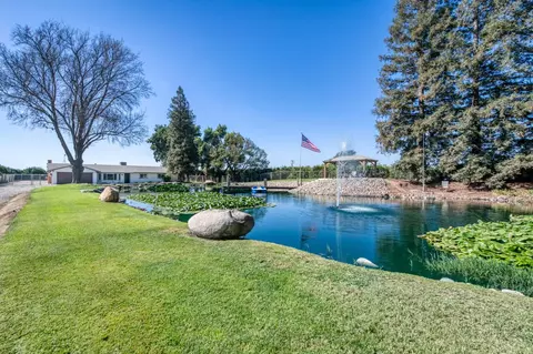 Exterior - 14705 E Belmont Ave, Sanger, CA 93657 photo 25 of 28