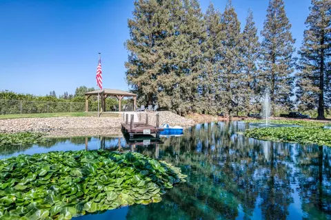 View/Area - 14705 E Belmont Ave, Sanger, CA 93657 photo 2 of 18