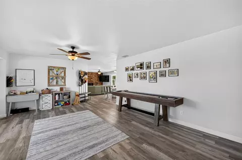Entry Way - 14705 E Belmont Ave, Sanger, CA 93657 photo 2 of 2