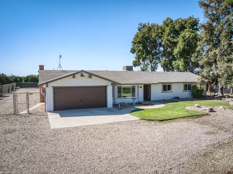 Exterior - 14705 E Belmont Ave, Sanger, CA 93657 photo 28 of 28