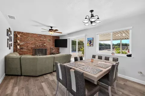 Dining - 14705 E Belmont Ave, Sanger, CA 93657 photo 1 of 2