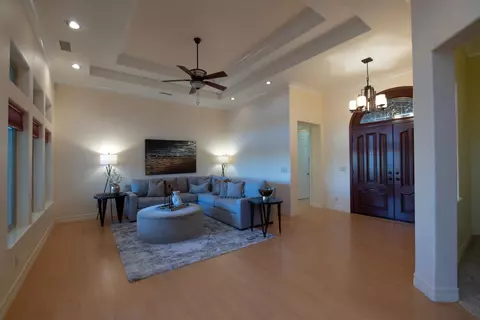 Living - 4550 N Waterside Dr, Clovis, CA 93619 photo 1 of 4