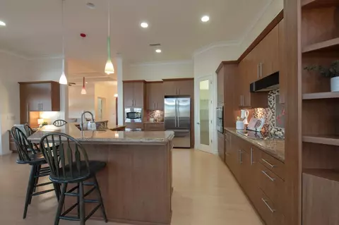 Kitchen - 4550 N Waterside Dr, Clovis, CA 93619 photo 1 of 7
