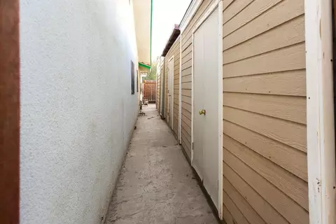Entry Way - 3585 Sunnyside Ave, Clovis, CA 93611 photo 1 of 1