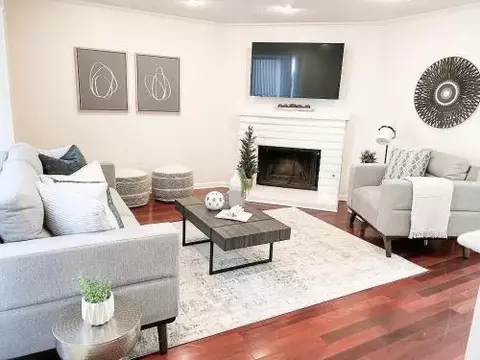 4676 E Alamos Ave #106, Fresno, CA 93726