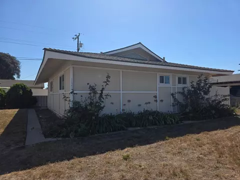 1648 Pleman Pl, Santa Maria, CA 93458