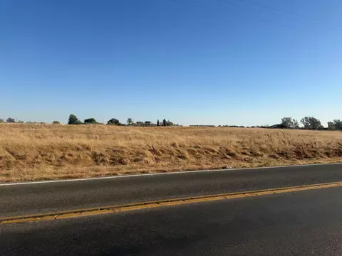 2 Avenue 21, Madera, CA 93638 photo 2