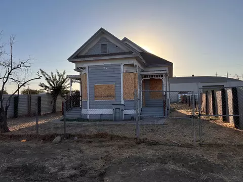 2358 S Anna, Fresno, CA 93706