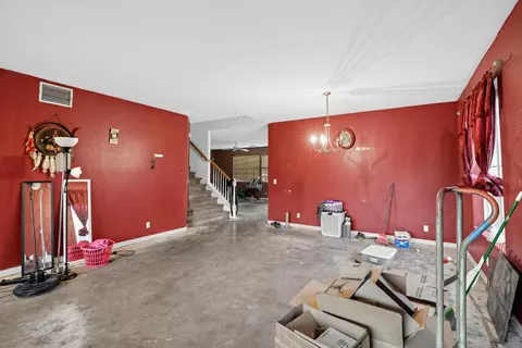 Living - 320 Rose, Chowchilla, CA 93610 photo 3 of 4