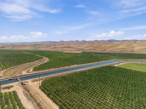 View/Area - 1 Highway 5 Hwy, Patterson, CA 95363 photo 5 of 16