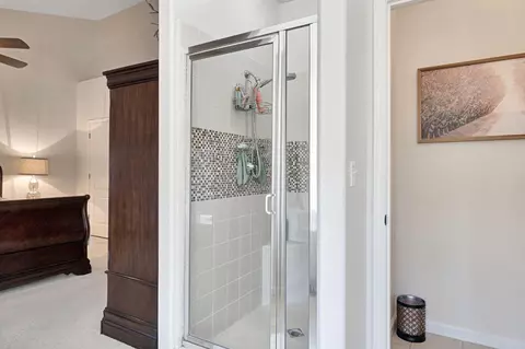 Bath - 558 W Serena Ave, Clovis, CA 93619 photo 5 of 5