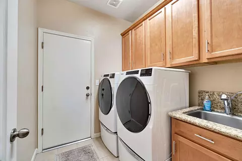 Other - 558 W Serena Ave, Clovis, CA 93619 photo 3 of 6