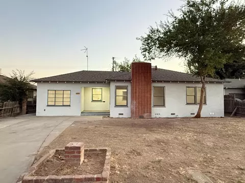4326 E Brentwood Ave, Fresno, CA 93703
