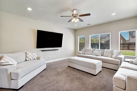 Other - 3885 Alamos Ave, Clovis, CA 93619 photo 2 of 9
