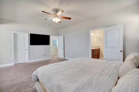 Other - 3885 Alamos Ave, Clovis, CA 93619 photo 5 of 9