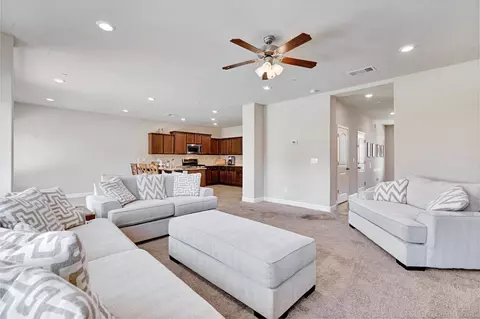 Other - 3885 Alamos Ave, Clovis, CA 93619 photo 3 of 9