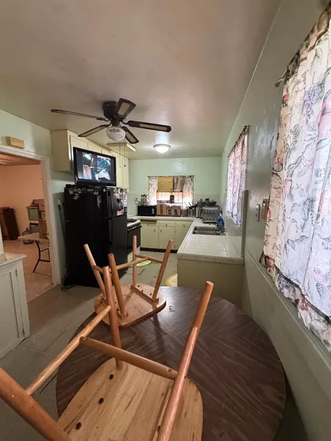 Kitchen - 1010 C St, Reedley, CA 93654 photo 1 of 2