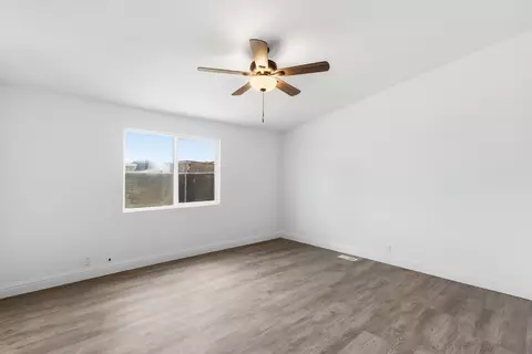 8420 4th St, San Joaquin, CA 93660 photo 17