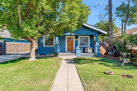 1370 N Farris Ave, Fresno, CA 93728