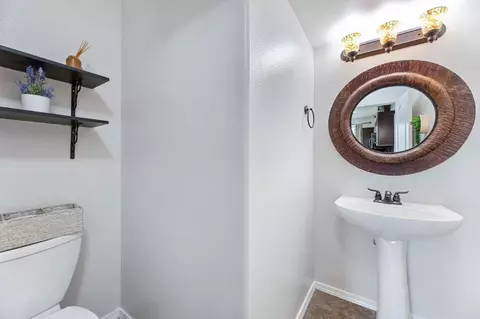 Bath - 4005 Harlan Ranch Blvd, Clovis, CA 93619 photo 1 of 3