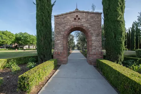 Entry Way - 4005 Harlan Ranch Blvd, Clovis, CA 93619 photo 2 of 2