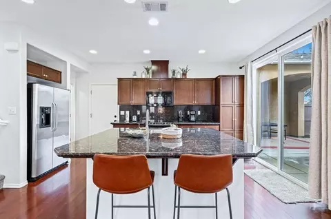 Kitchen - 4005 Harlan Ranch Blvd, Clovis, CA 93619 photo 1 of 3