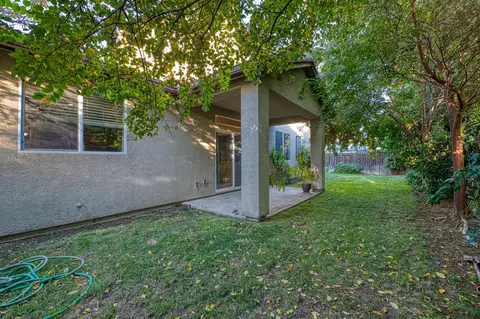 Exterior - 644 Serena Ave, Clovis, CA 93619 photo 7 of 11
