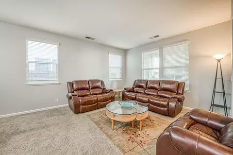 Living - 644 Serena Ave, Clovis, CA 93619 photo 1 of 4