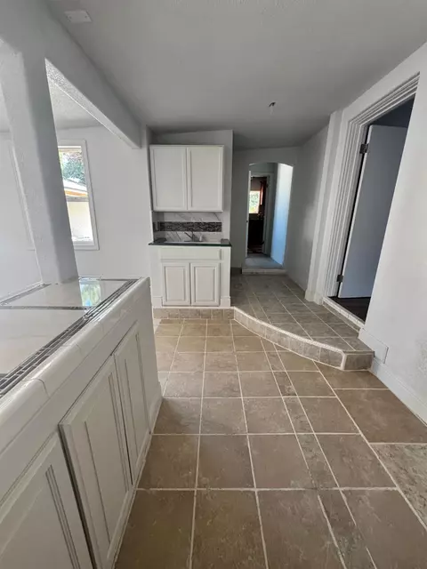 Entry Way - 1945 E Cornell Ave, Fresno, CA 93703 photo 1 of 2