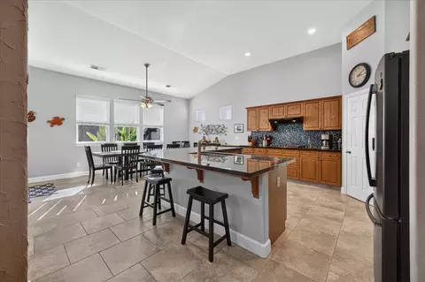 Kitchen - 3144 Rall Ave, Clovis, CA 93619 photo 1 of 9