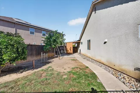 Exterior - 3144 Rall Ave, Clovis, CA 93619 photo 18 of 18