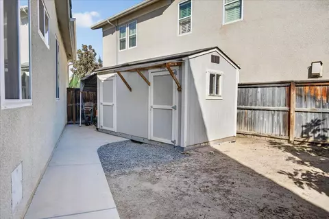 Exterior - 3144 Rall Ave, Clovis, CA 93619 photo 12 of 18