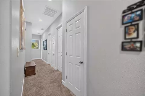 Entry Way - 3144 Rall Ave, Clovis, CA 93619 photo 7 of 9