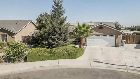 View/Area - 2070 Park Ave, Sanger, CA 93657 photo 2 of 3