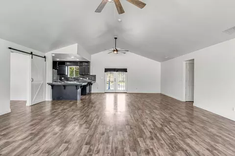Other - 30833 Pennyroyal Ln, Prather, CA 93651 photo 4 of 9