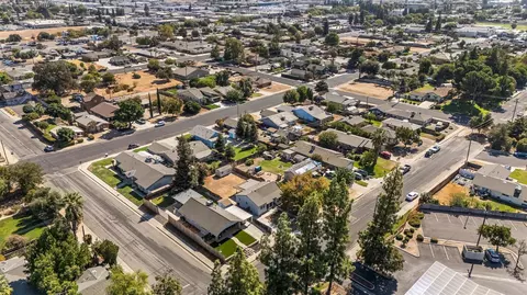 View/Area - 909 Dewitt, Clovis, CA 93612 photo 1 of 8
