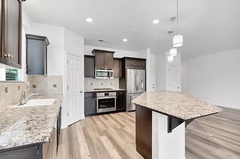 Kitchen - 3452 Pontiac Ave, Clovis, CA 93619 photo 1 of 6