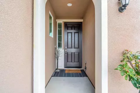 Entry Way - 3452 Pontiac Ave, Clovis, CA 93619 photo 1 of 2