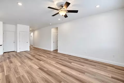 Living - 3452 Pontiac Ave, Clovis, CA 93619 photo 5 of 6