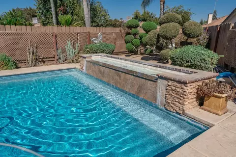 Exterior - 3152 Love Ct, Madera, CA 93637 photo 11 of 15