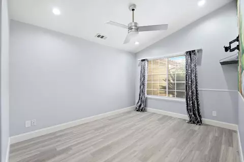 Bedroom - 3152 Love Ct, Madera, CA 93637 photo 1 of 3