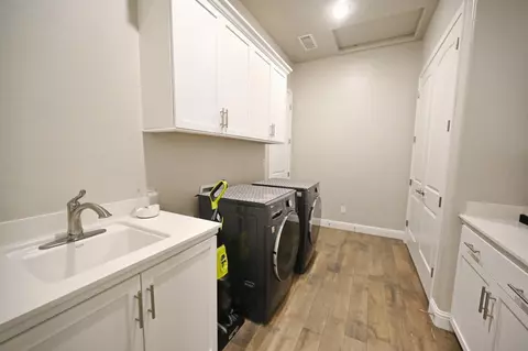 Other - 2614 E Via Sofia Dr, Fresno, CA 93730 photo 5 of 10