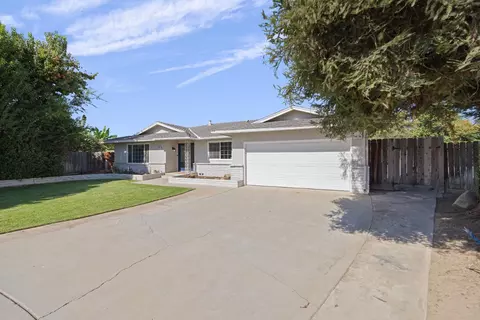Exterior - 2854 E Millbrae Ave, Fresno, CA 93710 photo 3 of 13