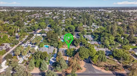 View/Area - 609 E Hampton Way, Fresno, CA 93704 photo 3 of 3