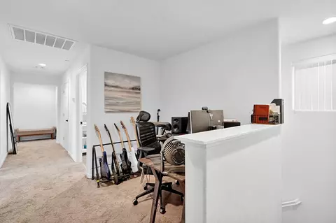 Entry Way - 7461 E Princeton, Fresno, CA 93737 photo 3 of 3