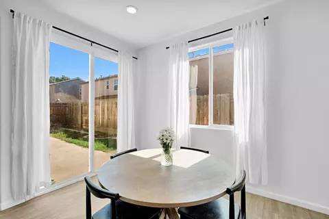 Dining - 7461 E Princeton, Fresno, CA 93737 photo 1 of 1