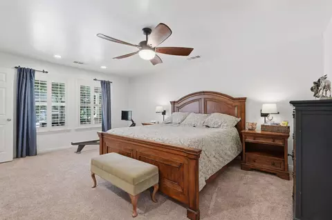 Bedroom - 31255 Palm Dr, Exeter, CA 93221 photo 1 of 8
