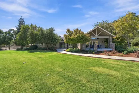 Exterior - 31255 Palm Dr, Exeter, CA 93221 photo 3 of 38